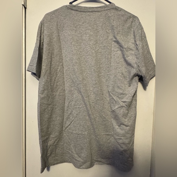 Banana Republic Graphic Tee - Mutli-colored Elephant - Large - Picture 3 of 3